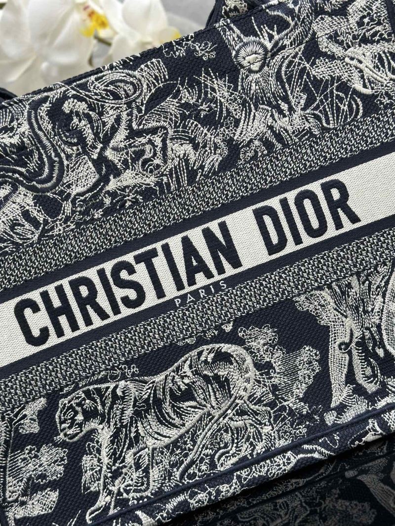 Christian Dior Shopping Bags